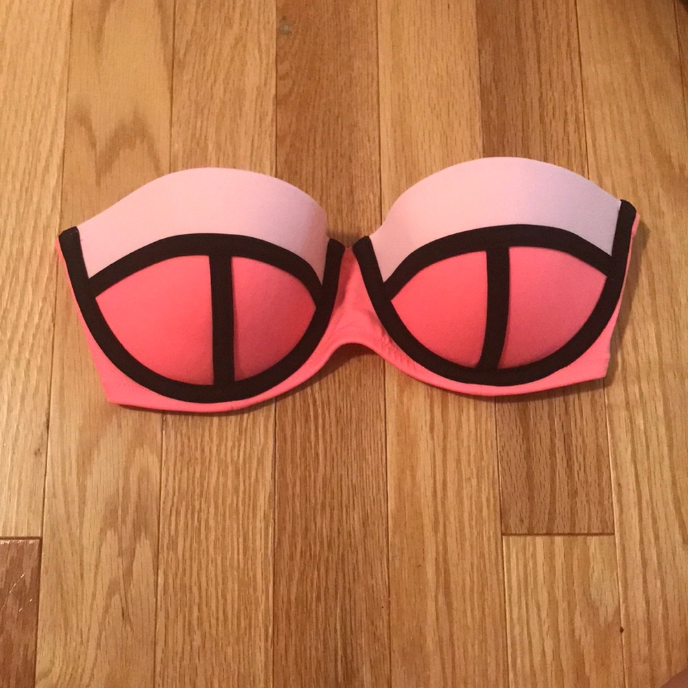 Victoria’s secret strapless swim top